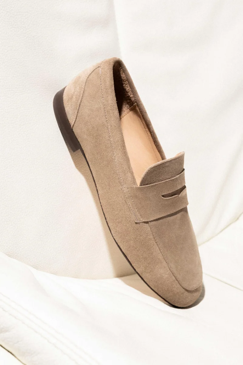 Loafer für Damen aus Wildleder, Modell Burt, Farbe Taupe