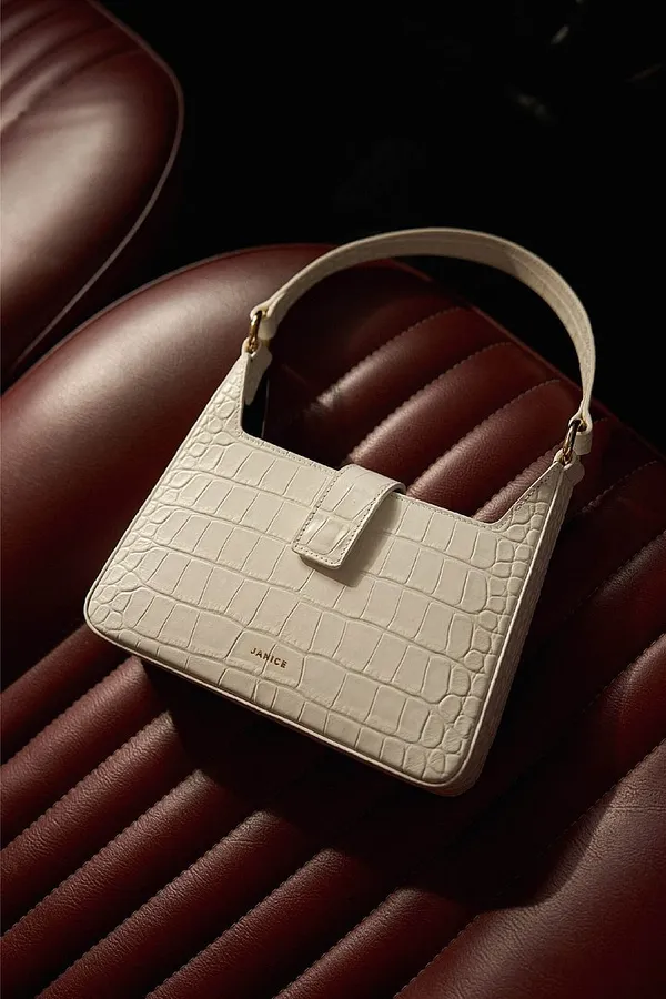 Lederhandtasche Off White Croco Conan