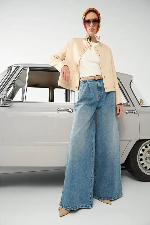 Weite Stretch-Jeans mit hoher Taille, Dollar-Blau, Größe 379