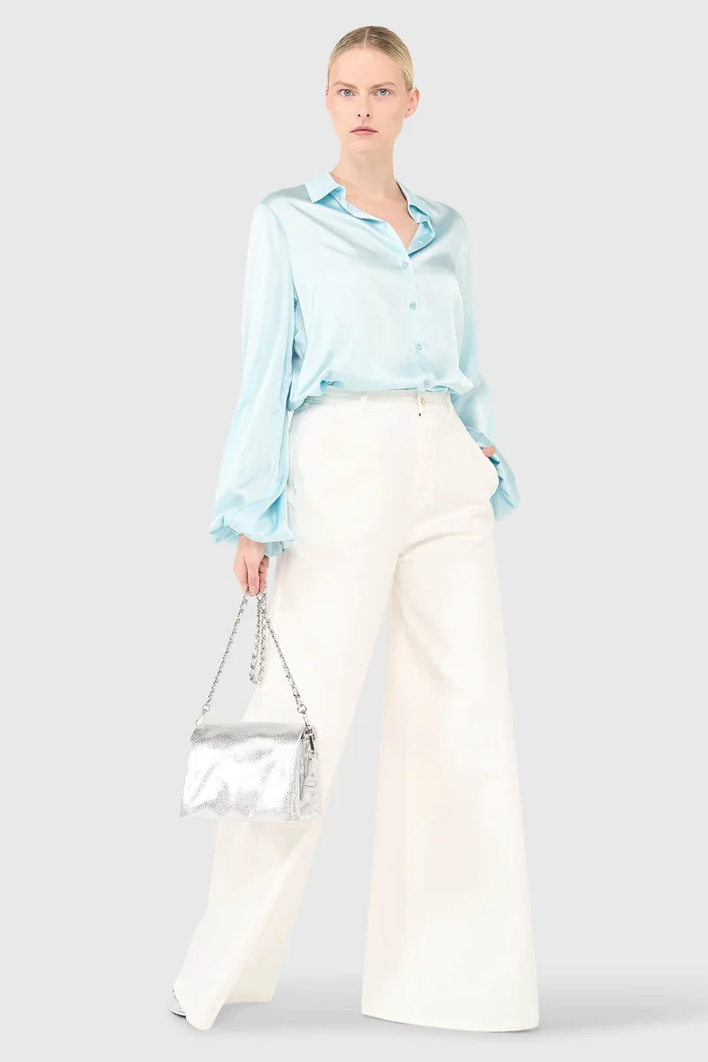 Abe-Bluse Hellblau