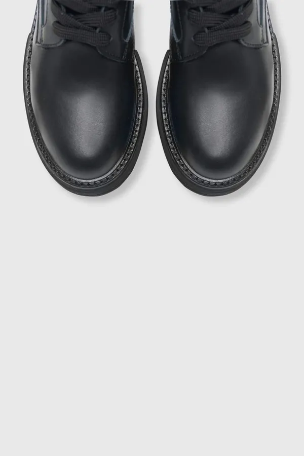 Duke Black Leather