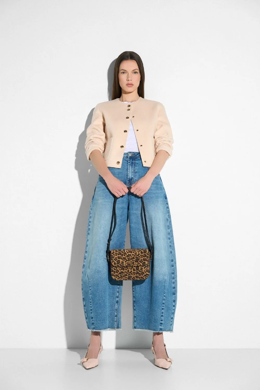 Kurzarm-Kaschmirjacke für Damen von Vince, Double Face, Pfirsich