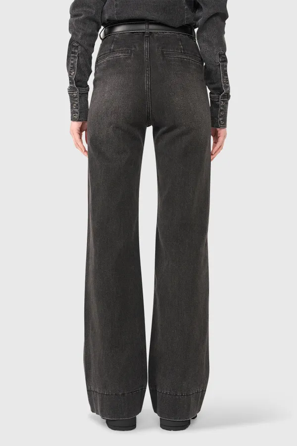 Jagger Black 506
