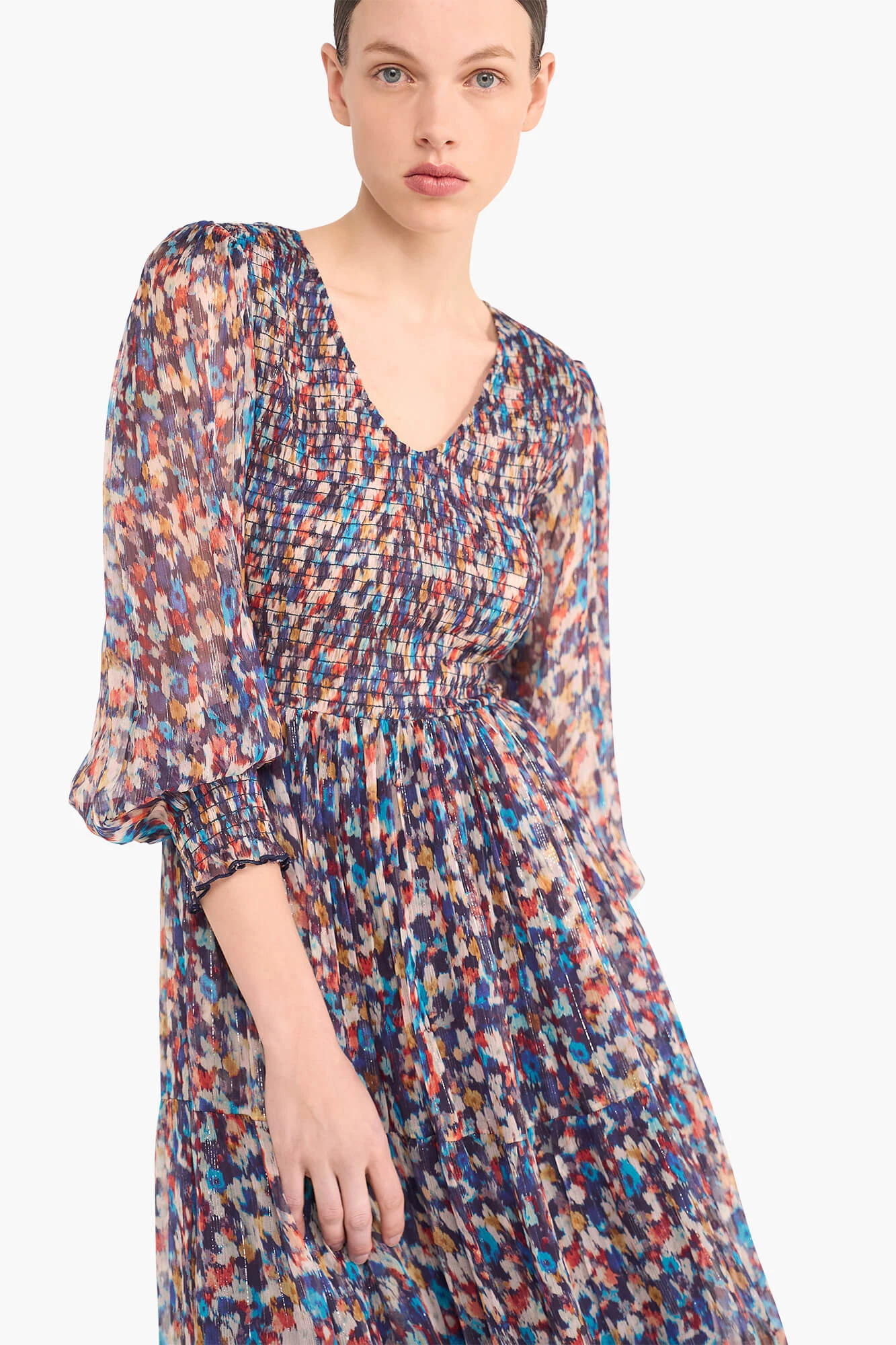 Langes Kleid mit Smog-Print in Finn-Blau