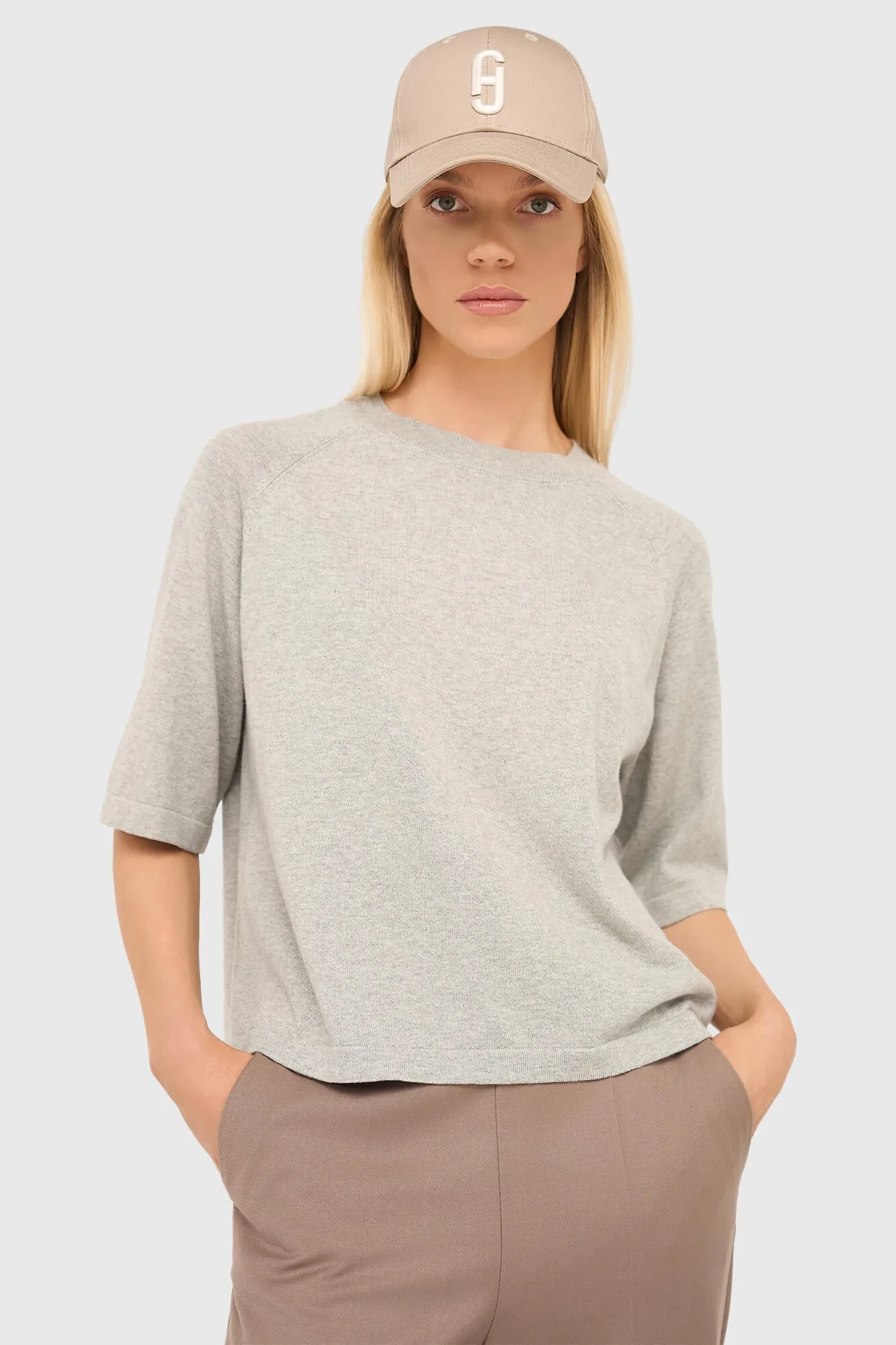 Cotton-Cashmere Knit Sweater in Moss Gray