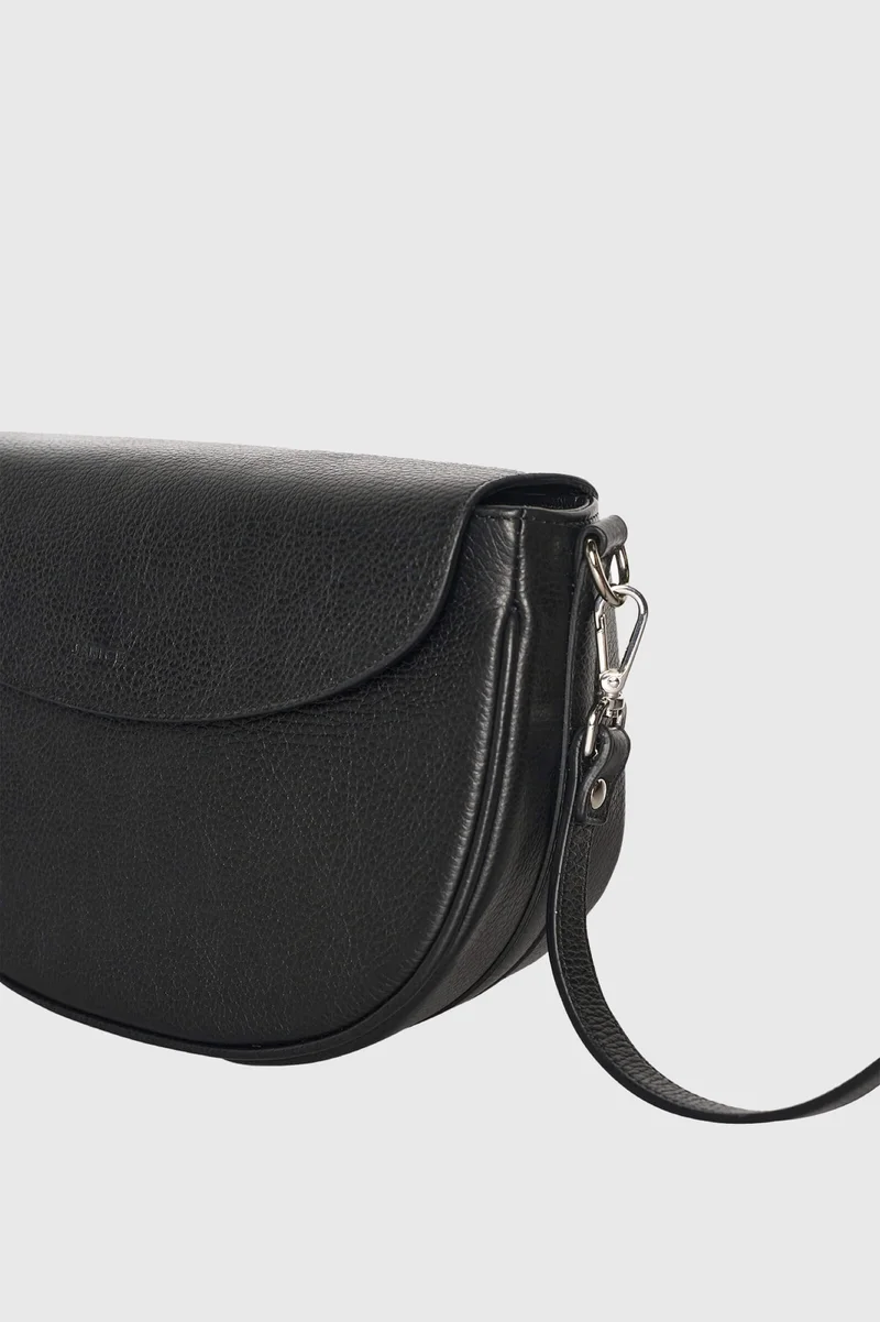 Tayler Black Silver