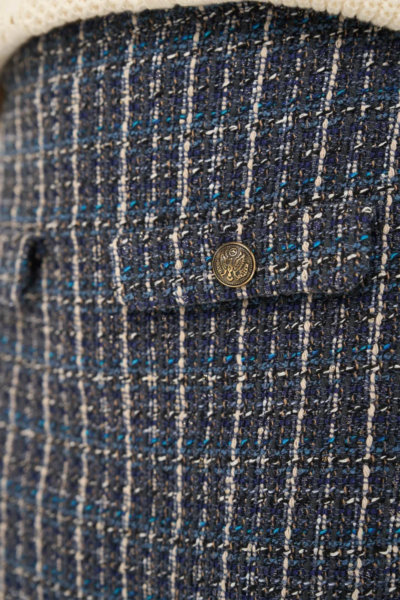 Kurzer Rock aus Tweed mit Naht, blau