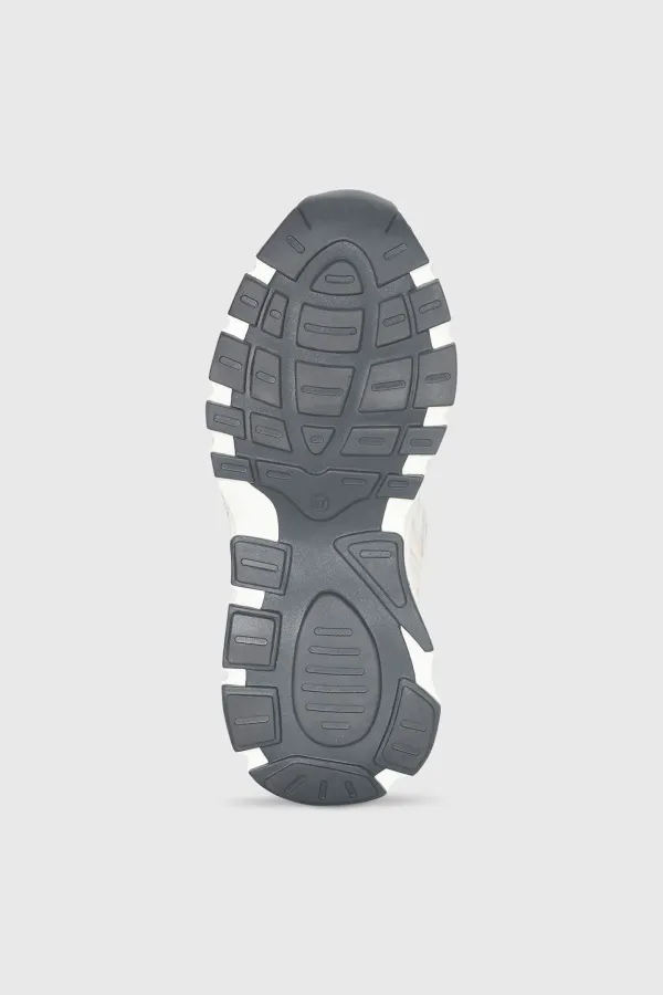 Women's Bolt Silver 888 Running Sneakers