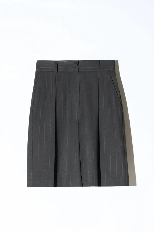Shorts Broek Dames Rechte Pijp Zwart Krijtstreep Lou