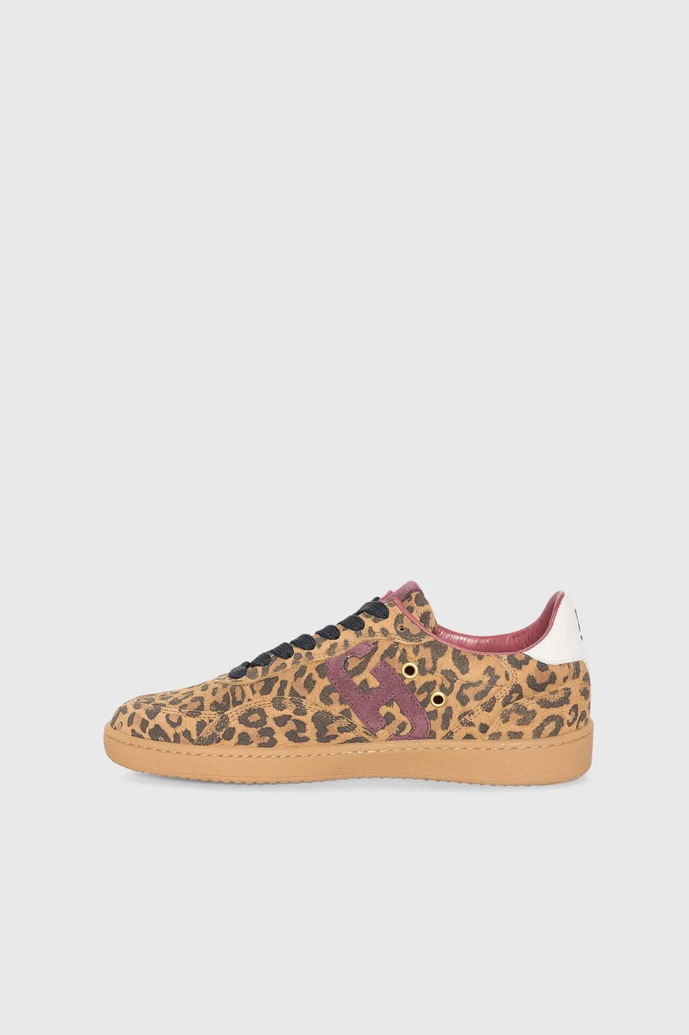 Stanley mit Leopardenmuster aus Wildleder