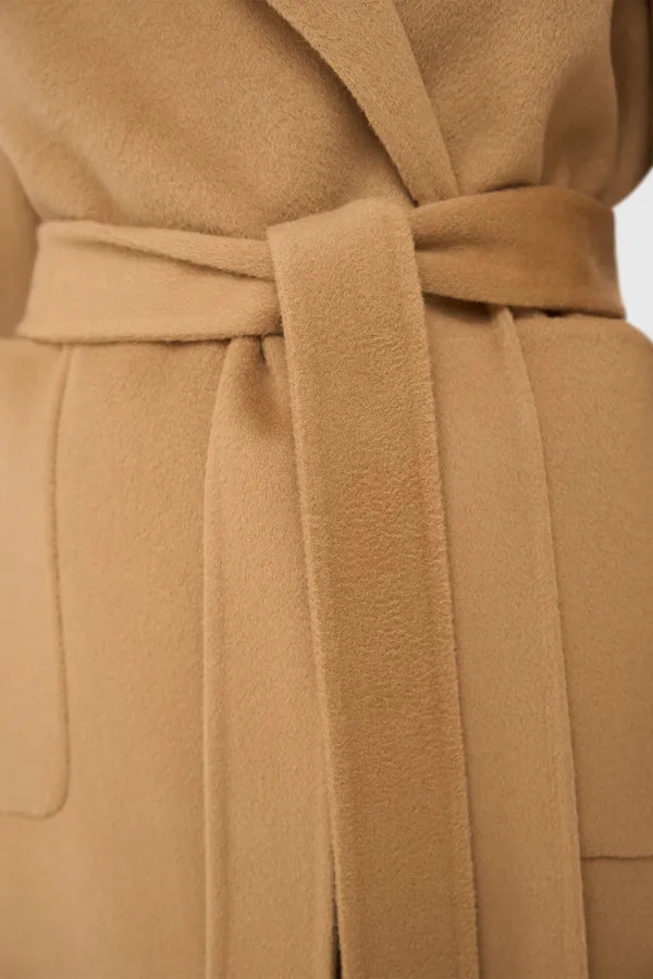 Calvin Camel